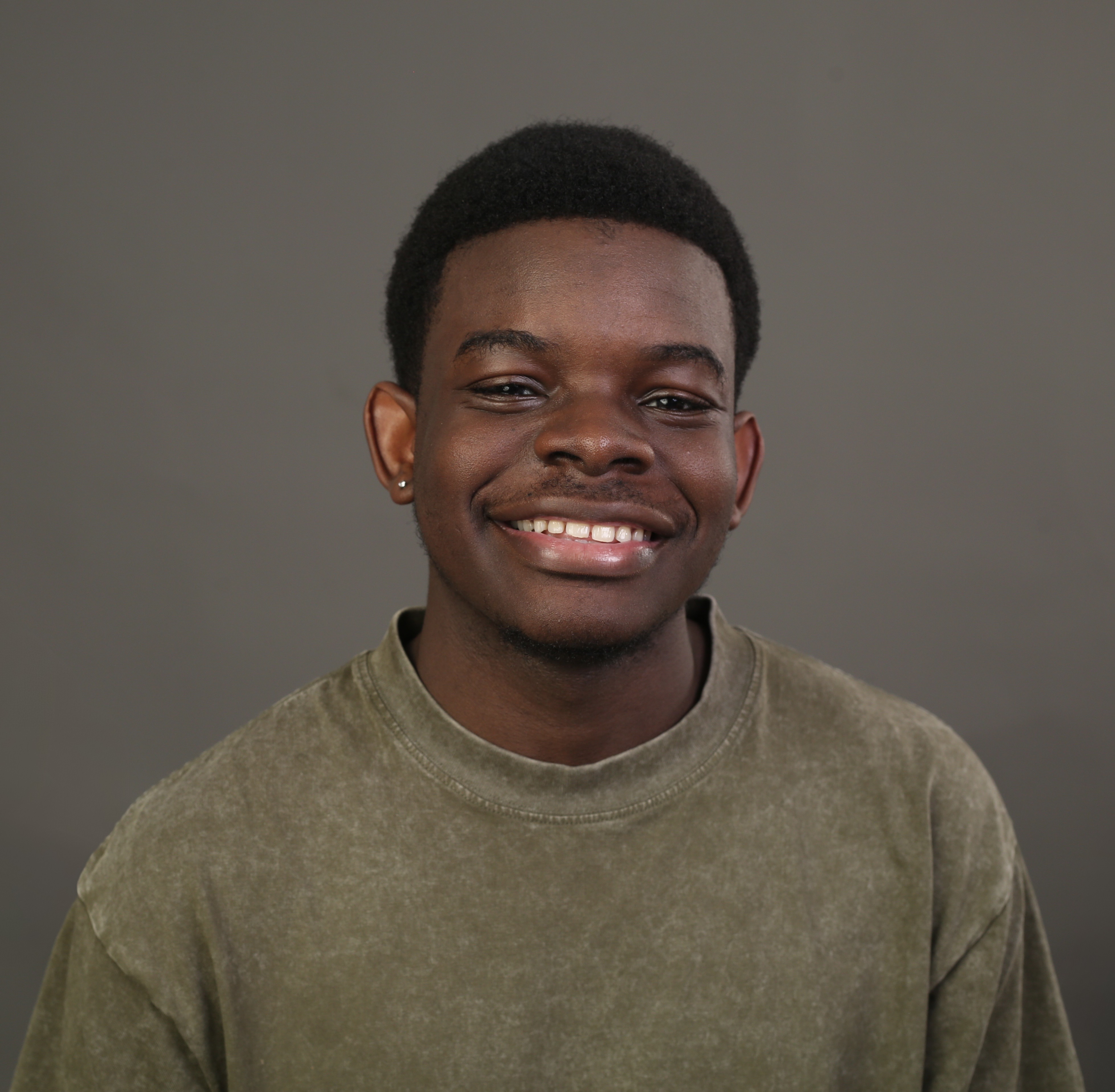 Fadum acting headshot